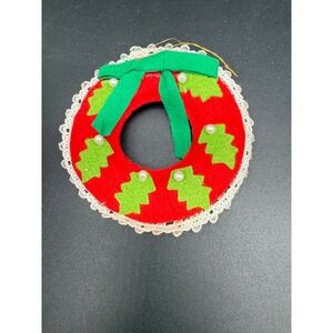 Vintage Handmade‎ Felt Wreath Ornament Red Green Lace with Pearls and Bow